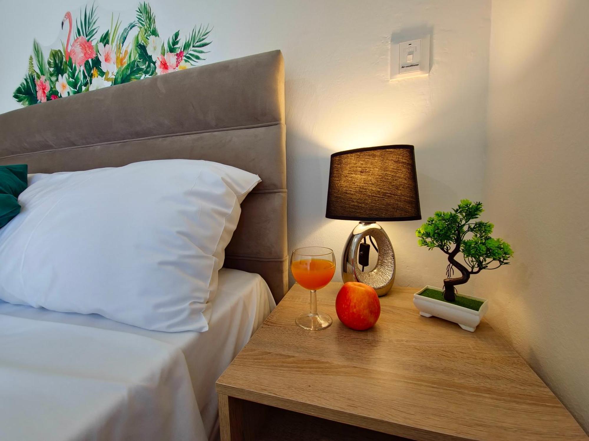 Oroklini Star 200Metres From The Sandy Beach Larnaca Exterior foto